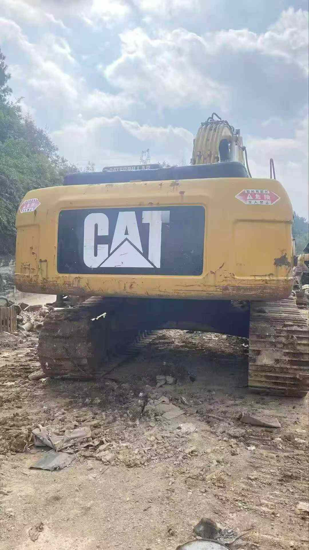 Buy Caterpillar 329D Used Excavator / 2