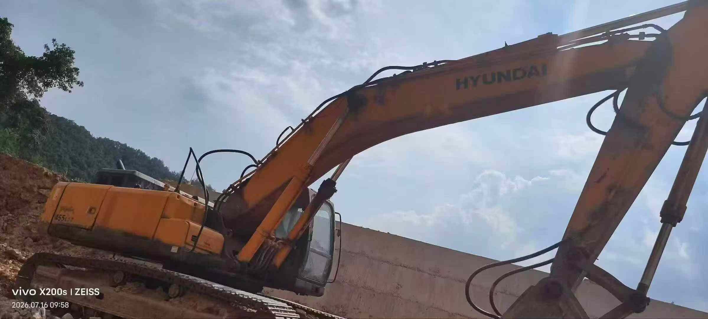 Buy Hyundai R455LC-7 Used Excavator / 3