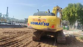 Compre Excavadora Komatsu PC200 Usada / 2 Compre Excavadora Komatsu PC200 Usada / 2