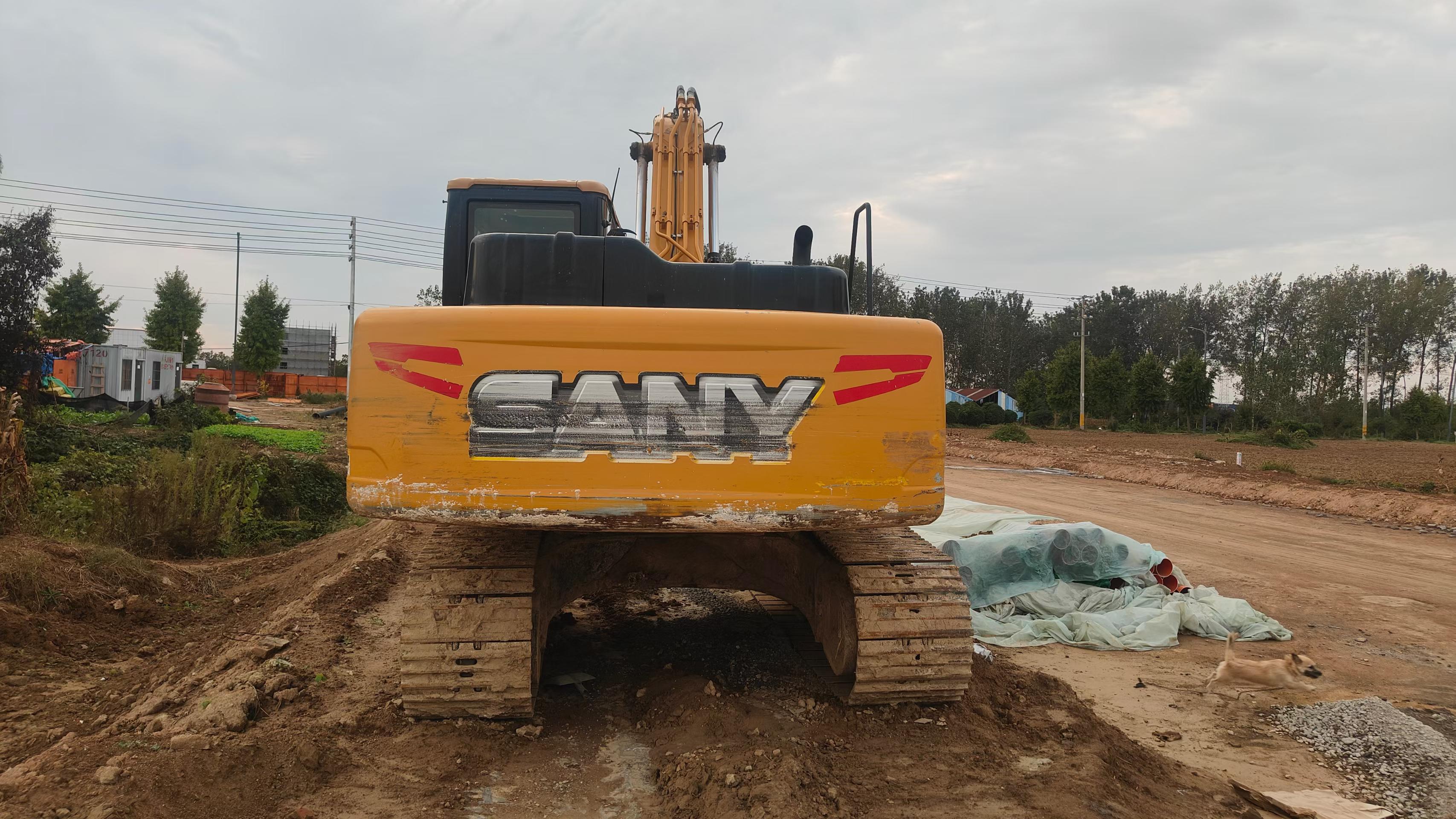 Buy Sany SY205C Used Excavator / 4