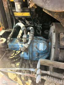 Buy Hyundai HX60 Used Excavator / 2 Buy Hyundai HX60 Used Excavator / 2