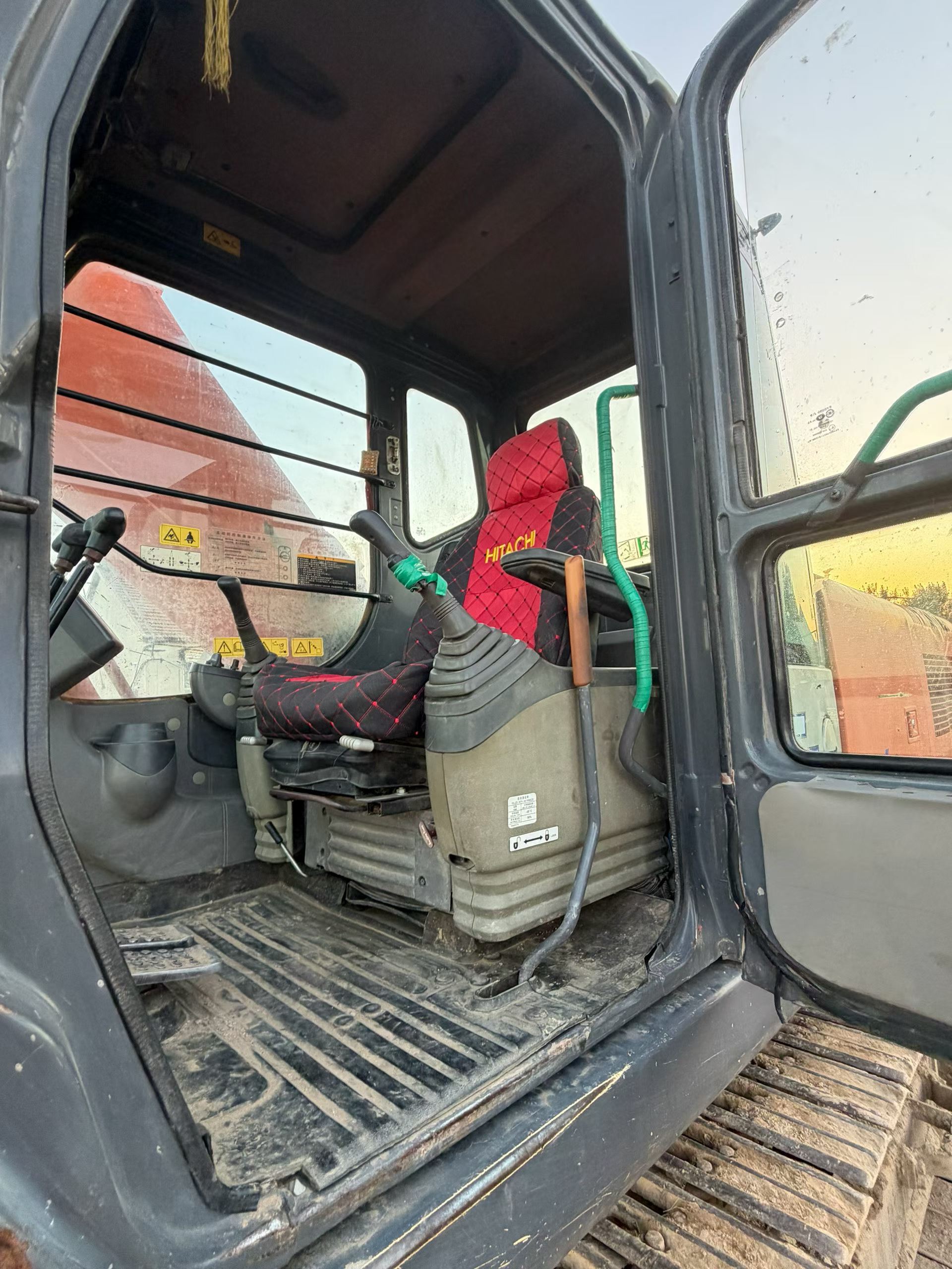 Buy Hitachi ZX240 Used Excavator / 8