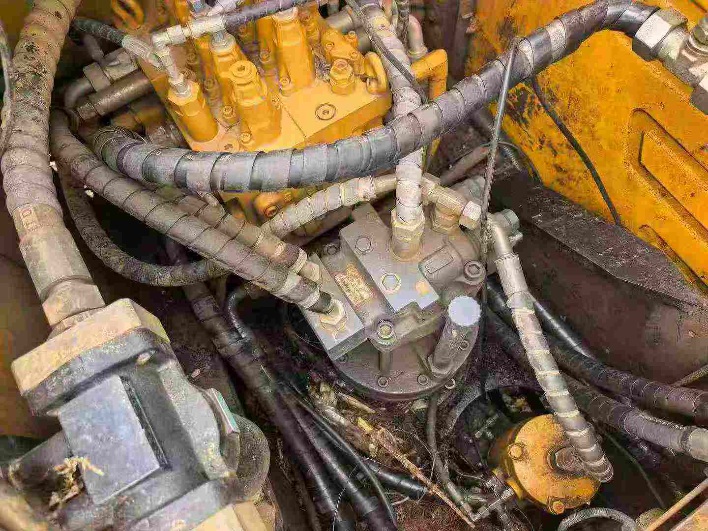 Buy Sany SY135 Used Excavator / 5