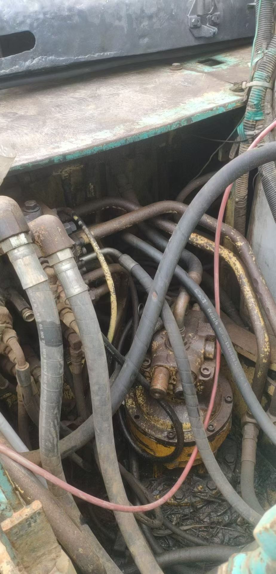 Buy Sumitomo SH120A2 Used Excavator / 4