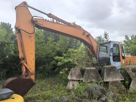 Buy Hitachi EX200 Used Excavator / 8 Buy Hitachi EX200 Used Excavator / 8