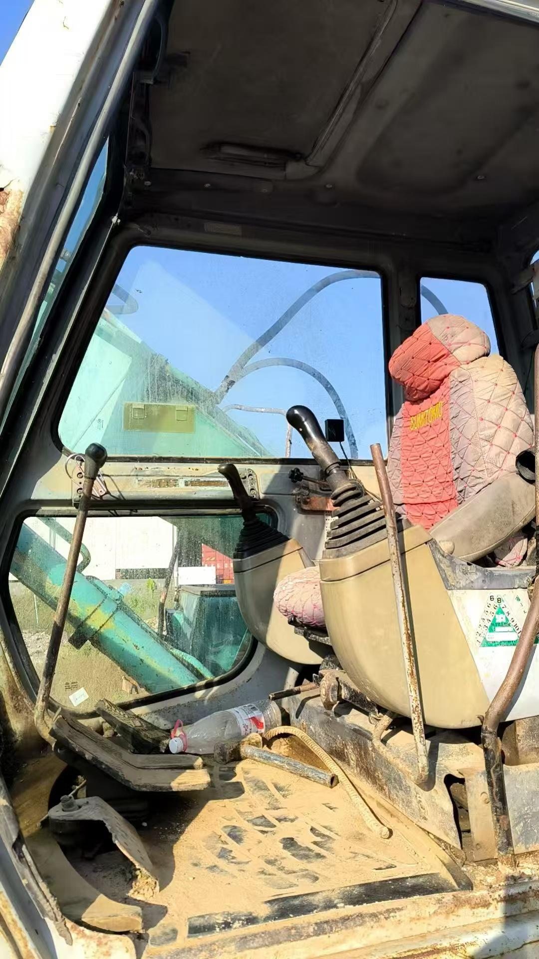 Buy Sumitomo SH120A2 Used Excavator / 2