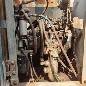 Buy Hitachi EX225-6 Used Excavator / 2 Buy Hitachi EX225-6 Used Excavator / 2