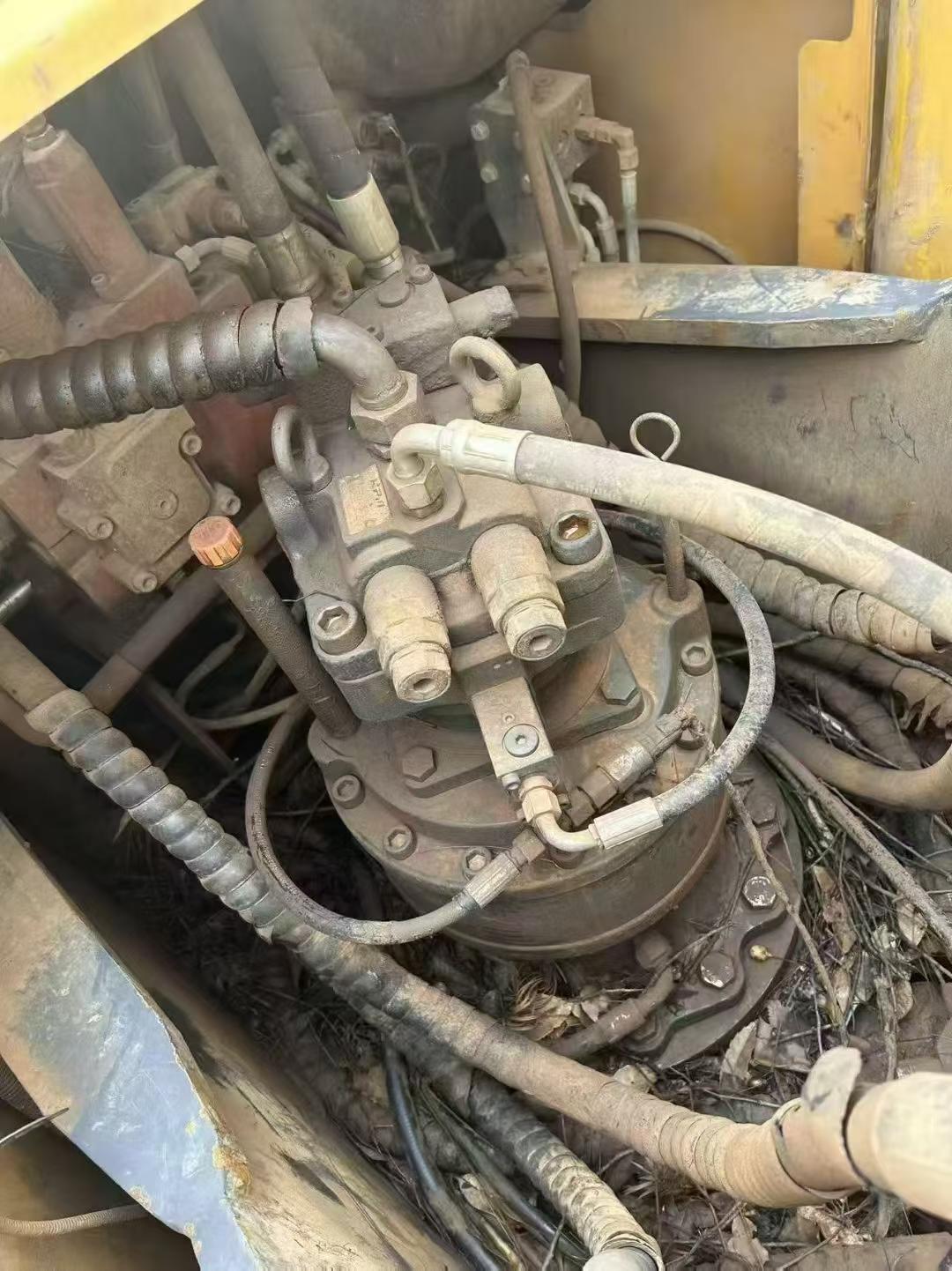 Buy XCMG XE200 Used Excavator / 7