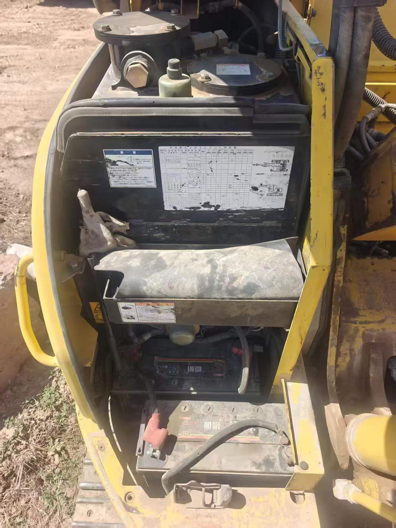 Buy Kobelco SK135 Used Excavator / 8