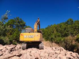 Buy Sany SY135 Used Excavator / 6 Buy Sany SY135 Used Excavator / 6