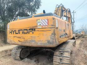 Buy Hyundai R225-7 Used Excavator / 2 Buy Hyundai R225-7 Used Excavator / 2