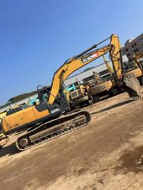 Buy XCMG XE215DA Used Excavator / 2 Buy XCMG XE215DA Used Excavator / 2