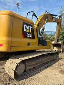 Buy Caterpillar 320A Used Excavator / 3 Buy Caterpillar 320A Used Excavator / 3