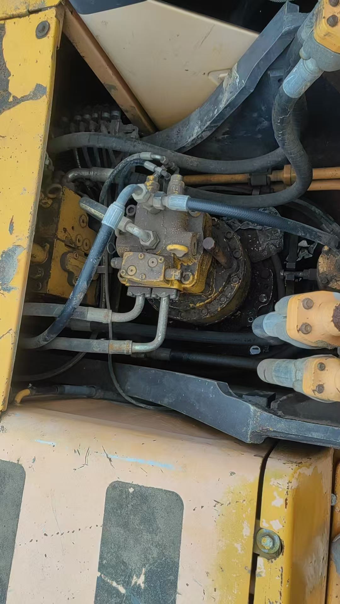Buy Sany SY205C-8 Used Excavator / 7