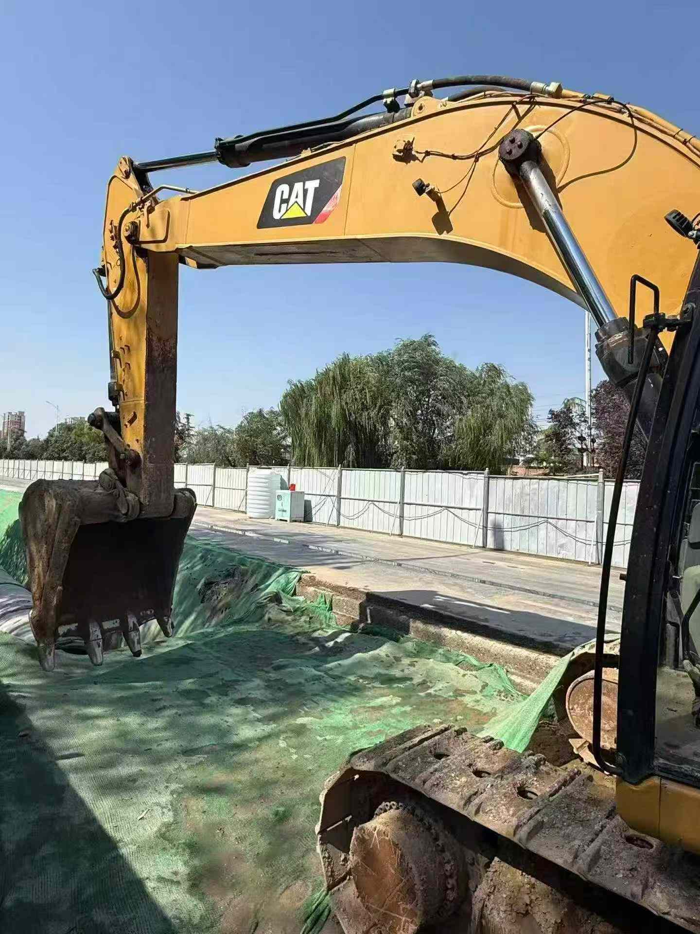 Buy Caterpillar 336E Used Excavator / 4