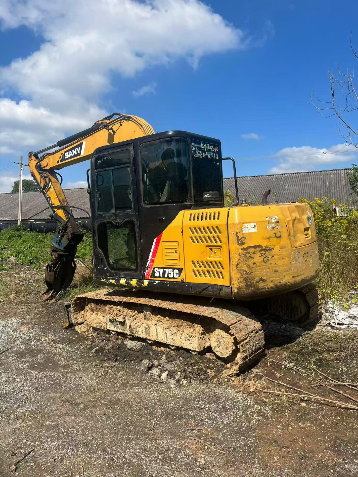 Buy Sany SY75 Used Excavator / 2