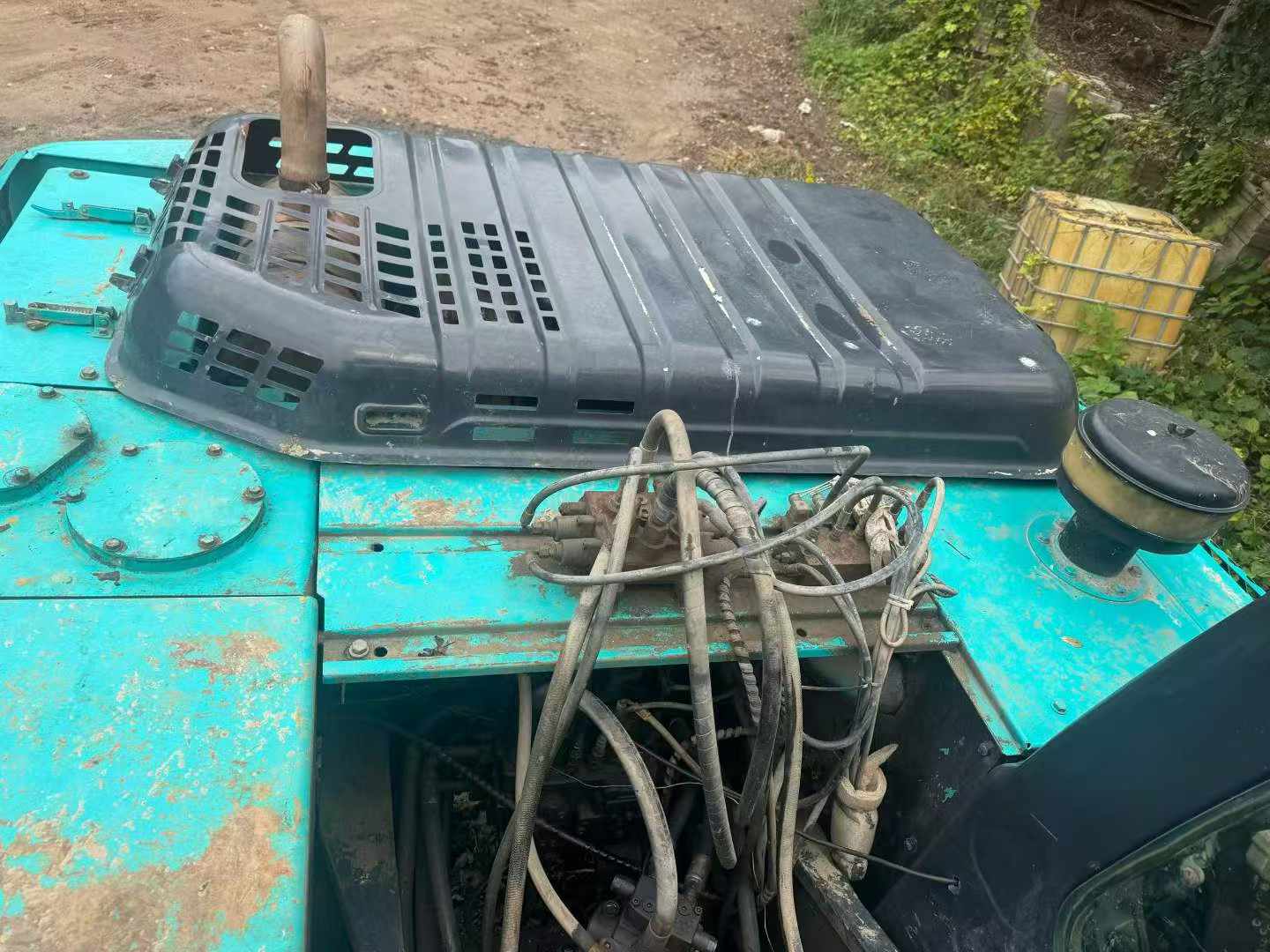 Buy Kobelco SK210 Used Excavator / 5