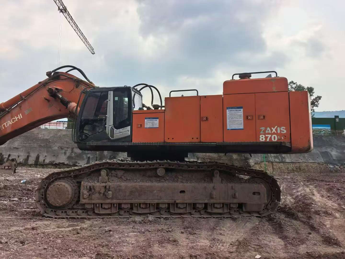 Buy Hitachi ZX870-3 Used Excavator / 5