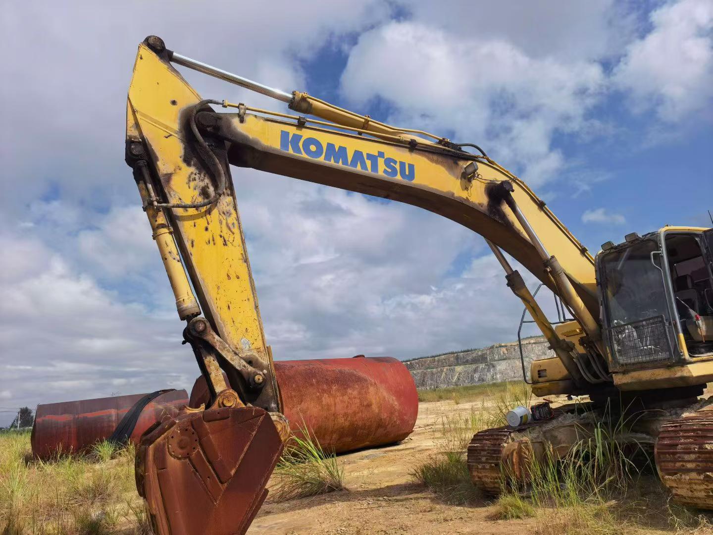 Buy Komatsu PC350-10 Used Excavator / 5