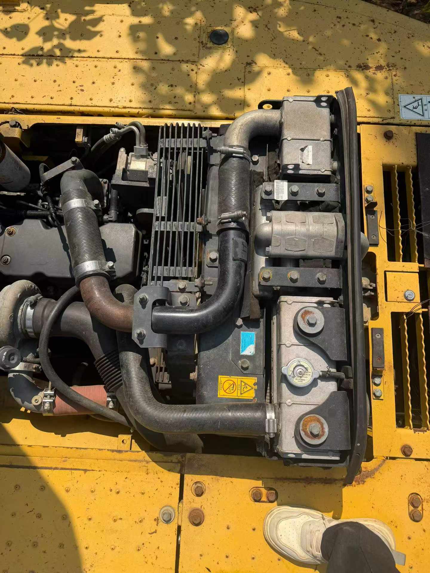 Buy Komatsu PC270-8 Used Excavator / 2