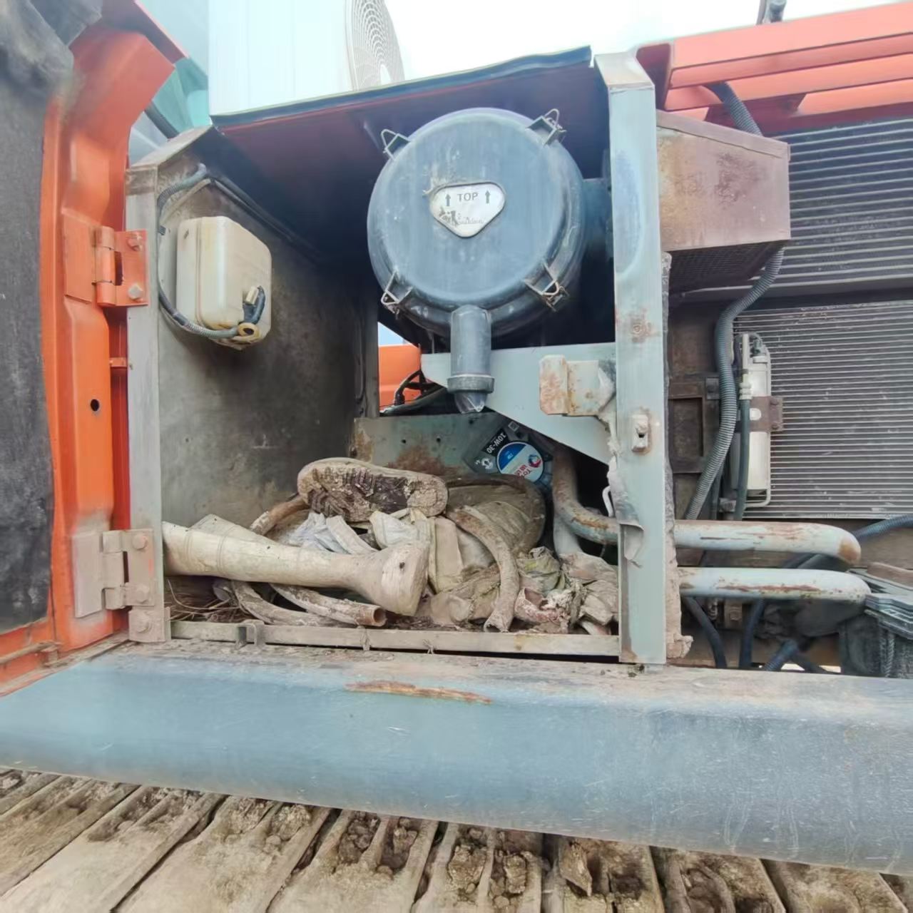 Buy Hitachi EX200 Used Excavator / 5