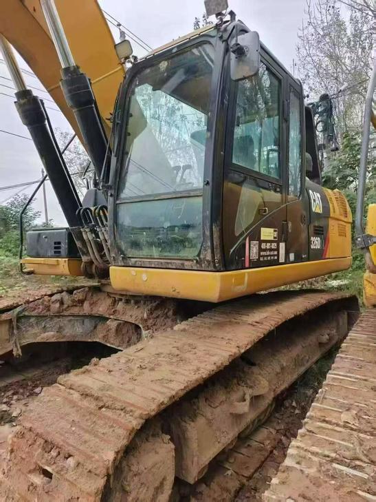 Buy Caterpillar 326DL Used Excavator / 1