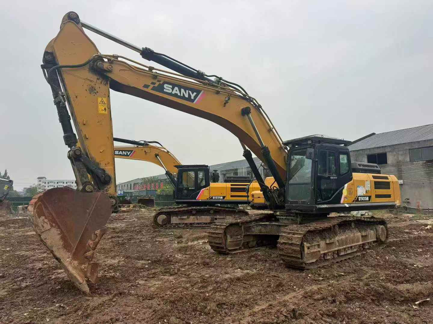 Buy Sany SY375H Used Excavator / 2
