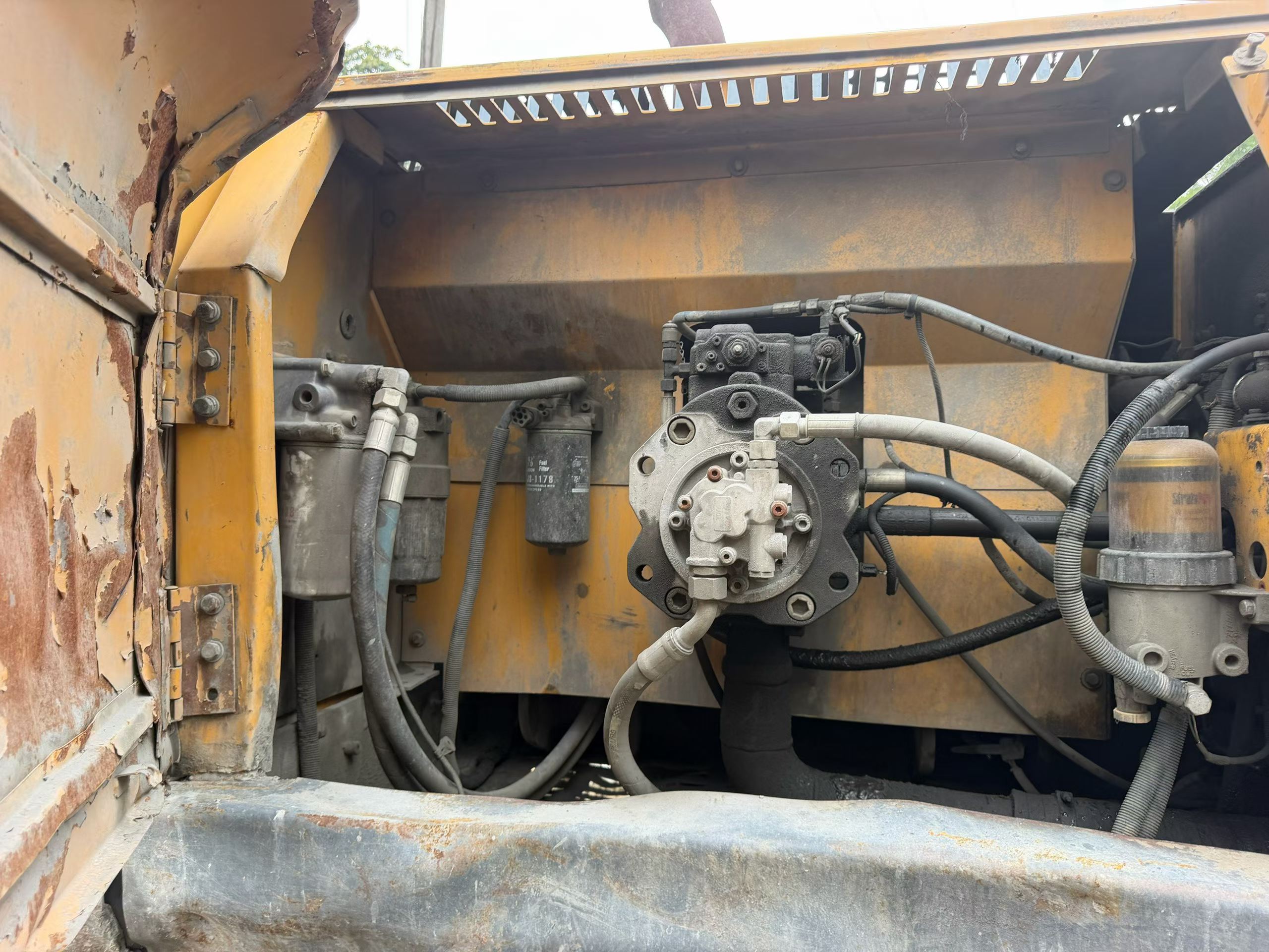 Buy XCMG XE370 Used Excavator / 7