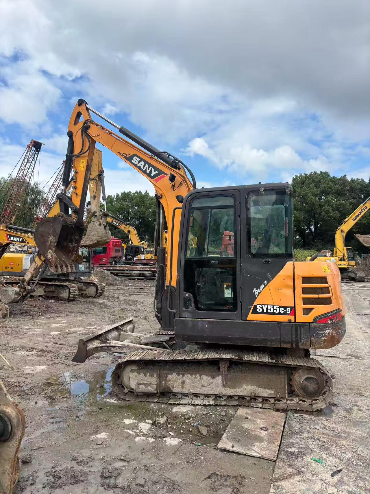 Buy Sany SY55C-9 Used Excavator / 2