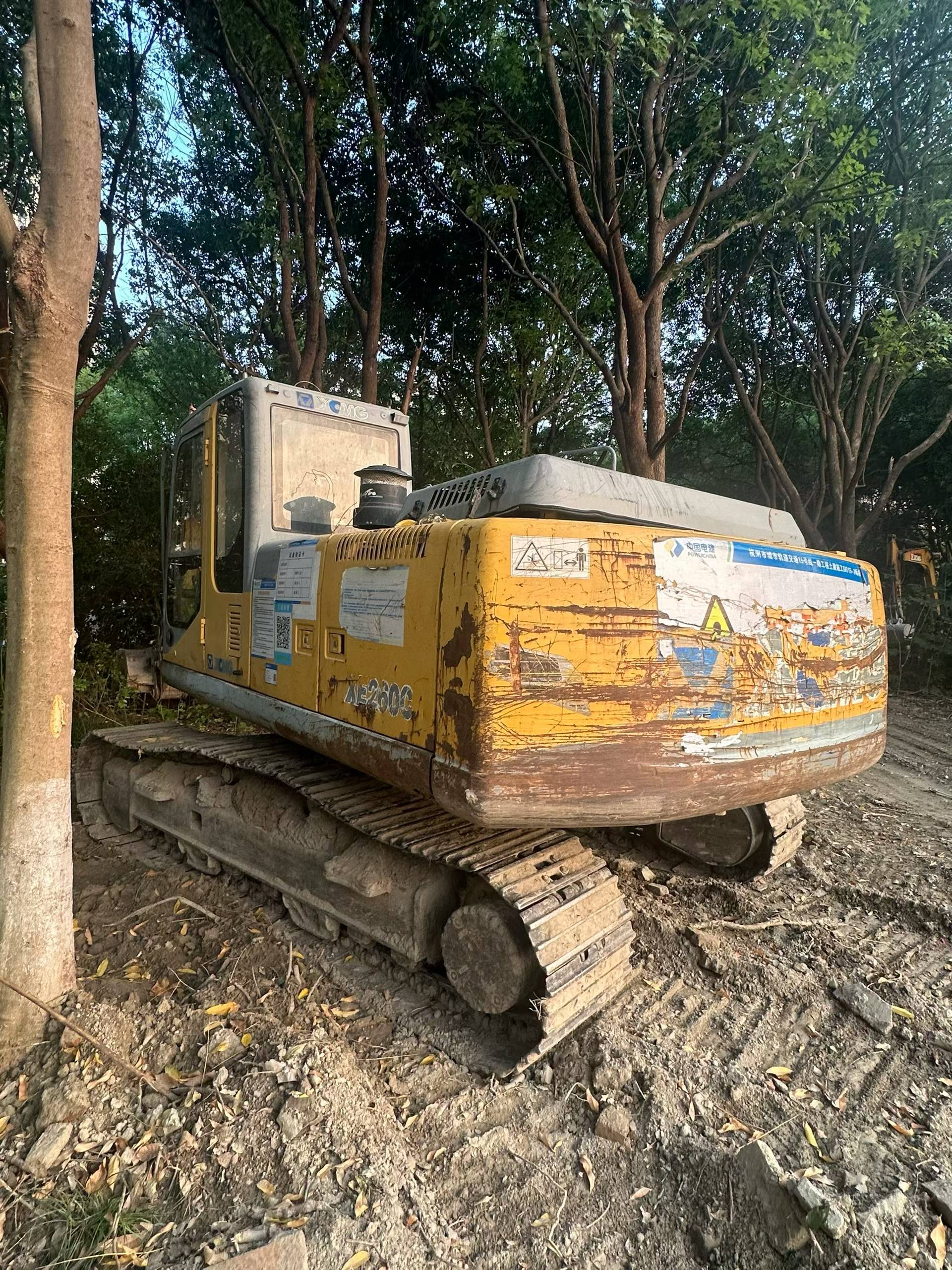 Buy XCMG XE215 Used Excavator / 4