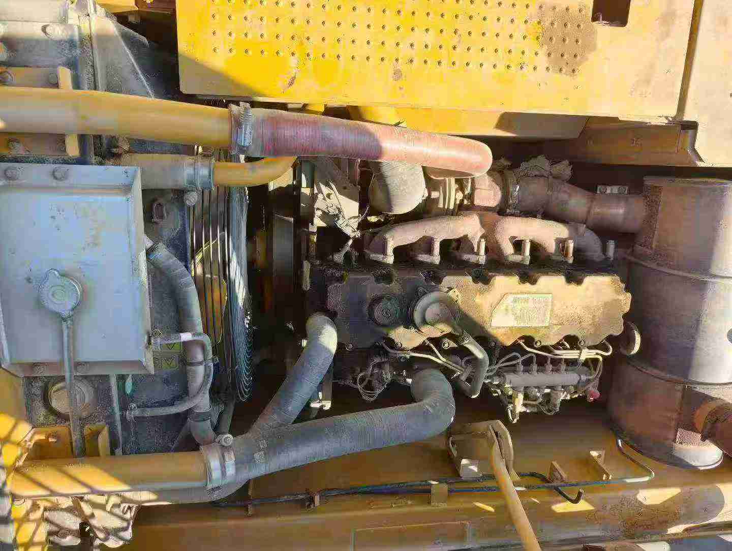 Buy Caterpillar 320D Used Excavator / 3