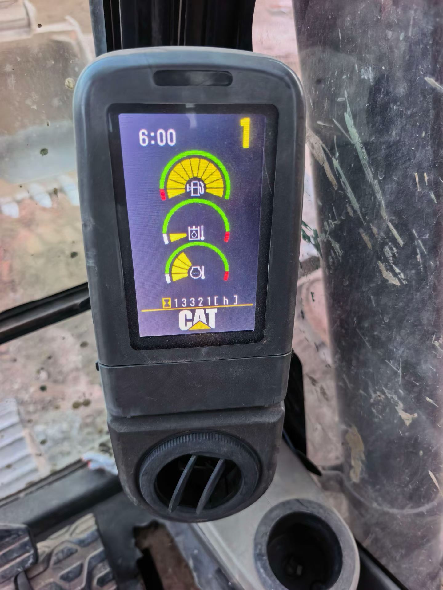 Buy Caterpillar 320D Used Excavator / 9
