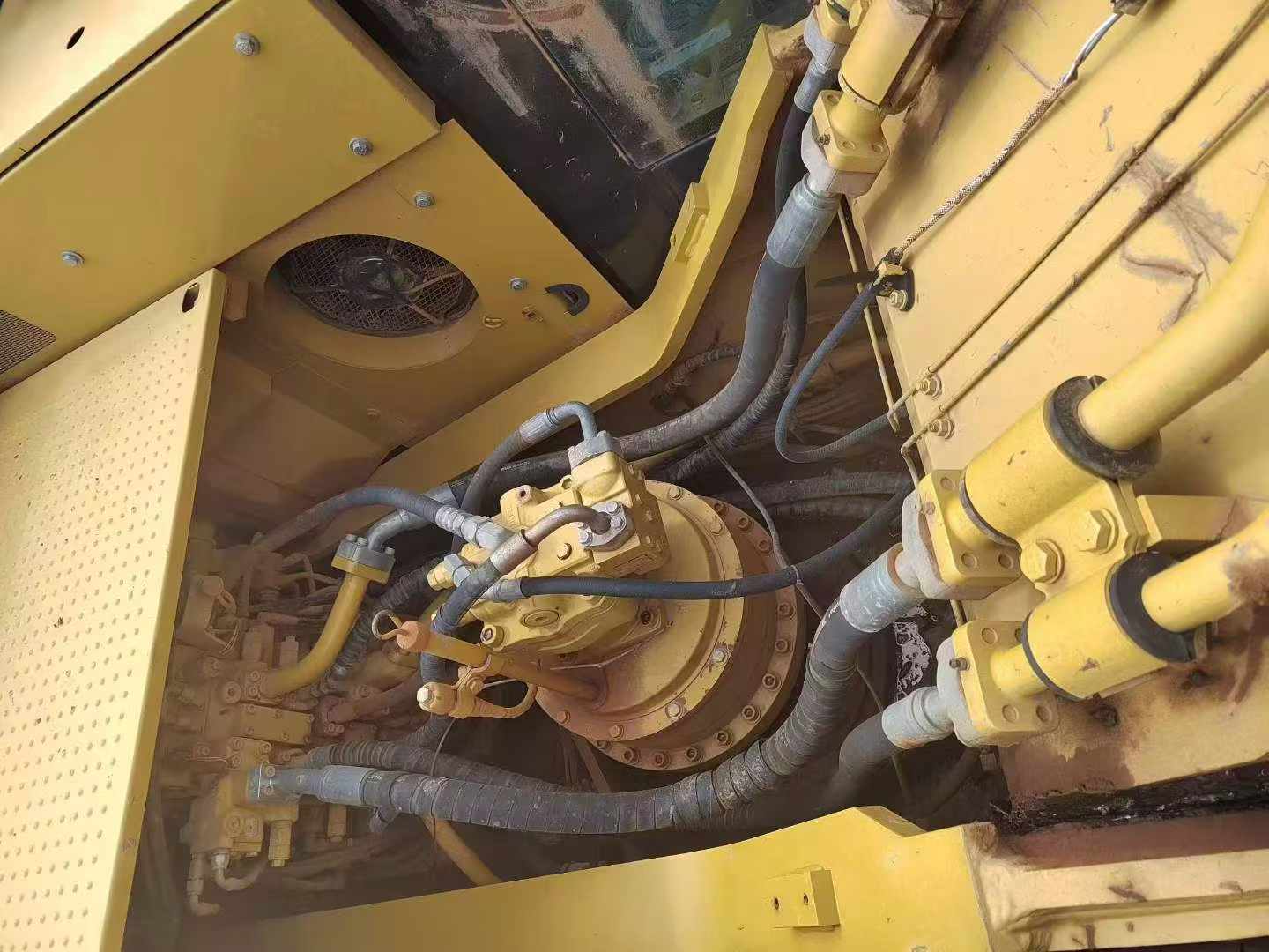 Buy Caterpillar 336E Used Excavator / 3