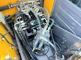 Buy XCMG XE135B Used Excavator / 7 Buy XCMG XE135B Used Excavator / 7