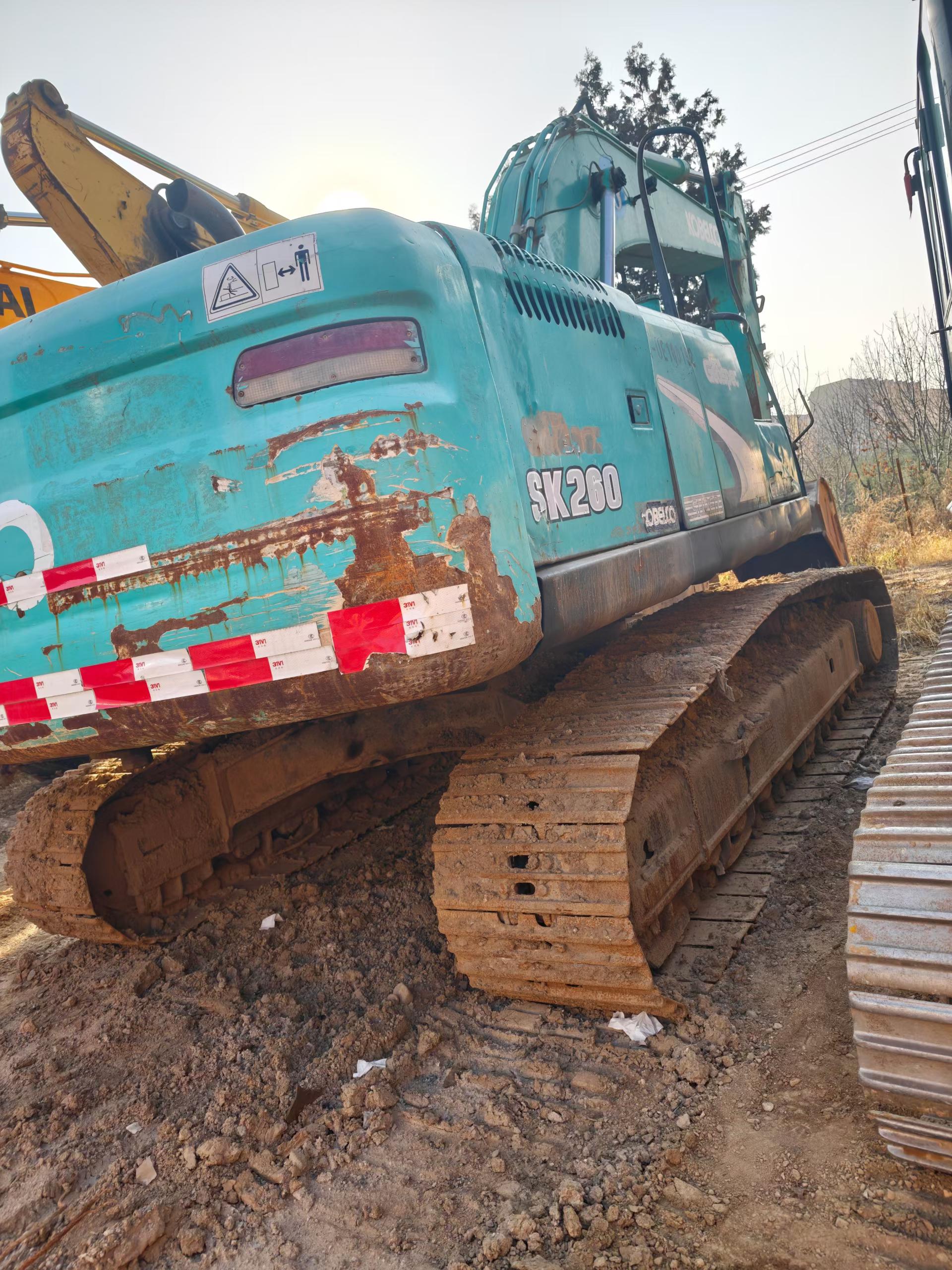 شراء Kobelco SK250 مستعمل حفارة