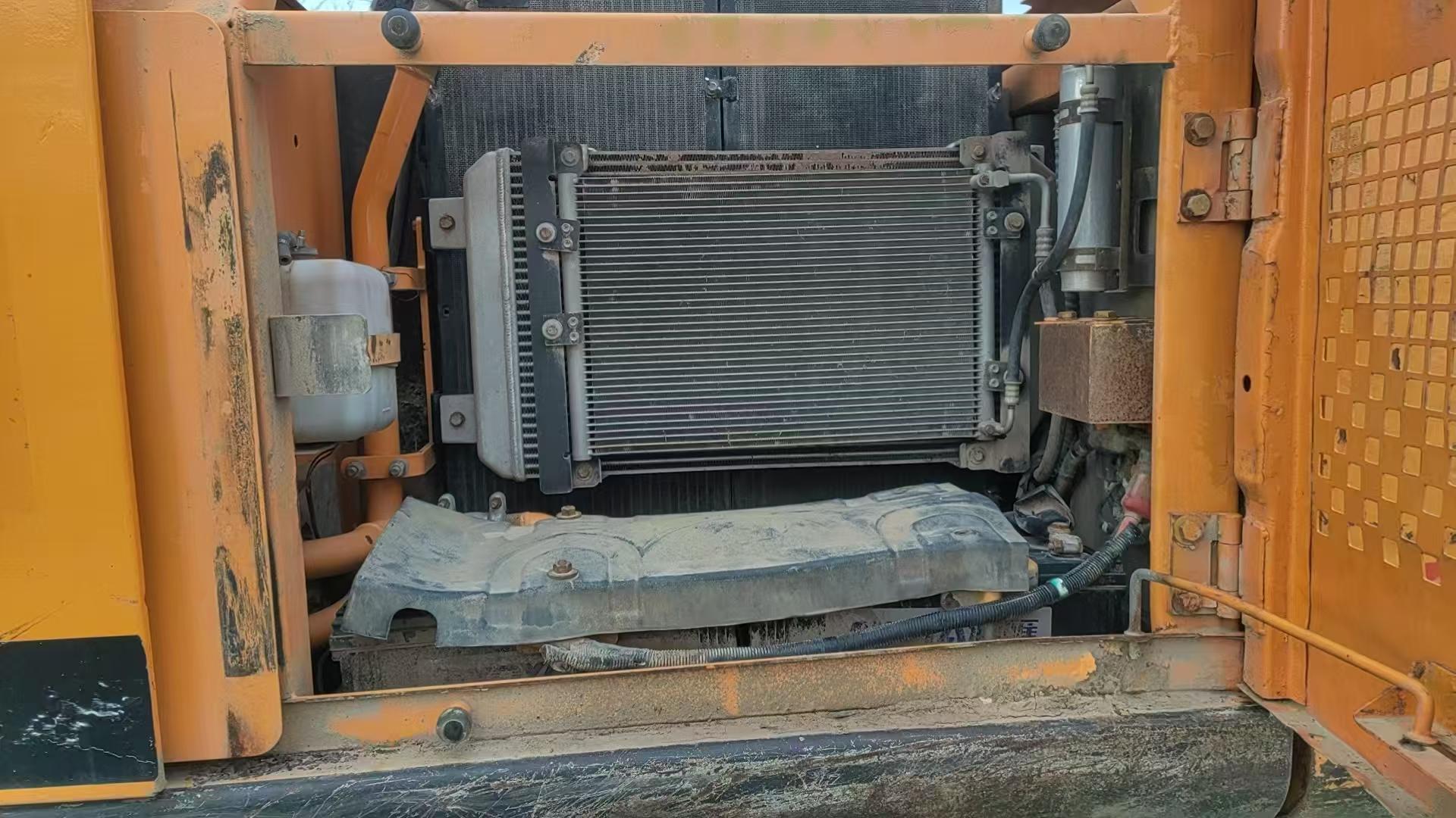 Buy Sany SY205C-8 Used Excavator / 5