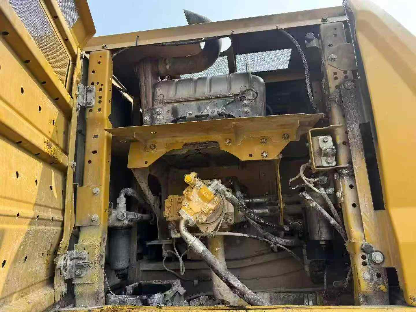 Buy Caterpillar 336E Used Excavator / 2