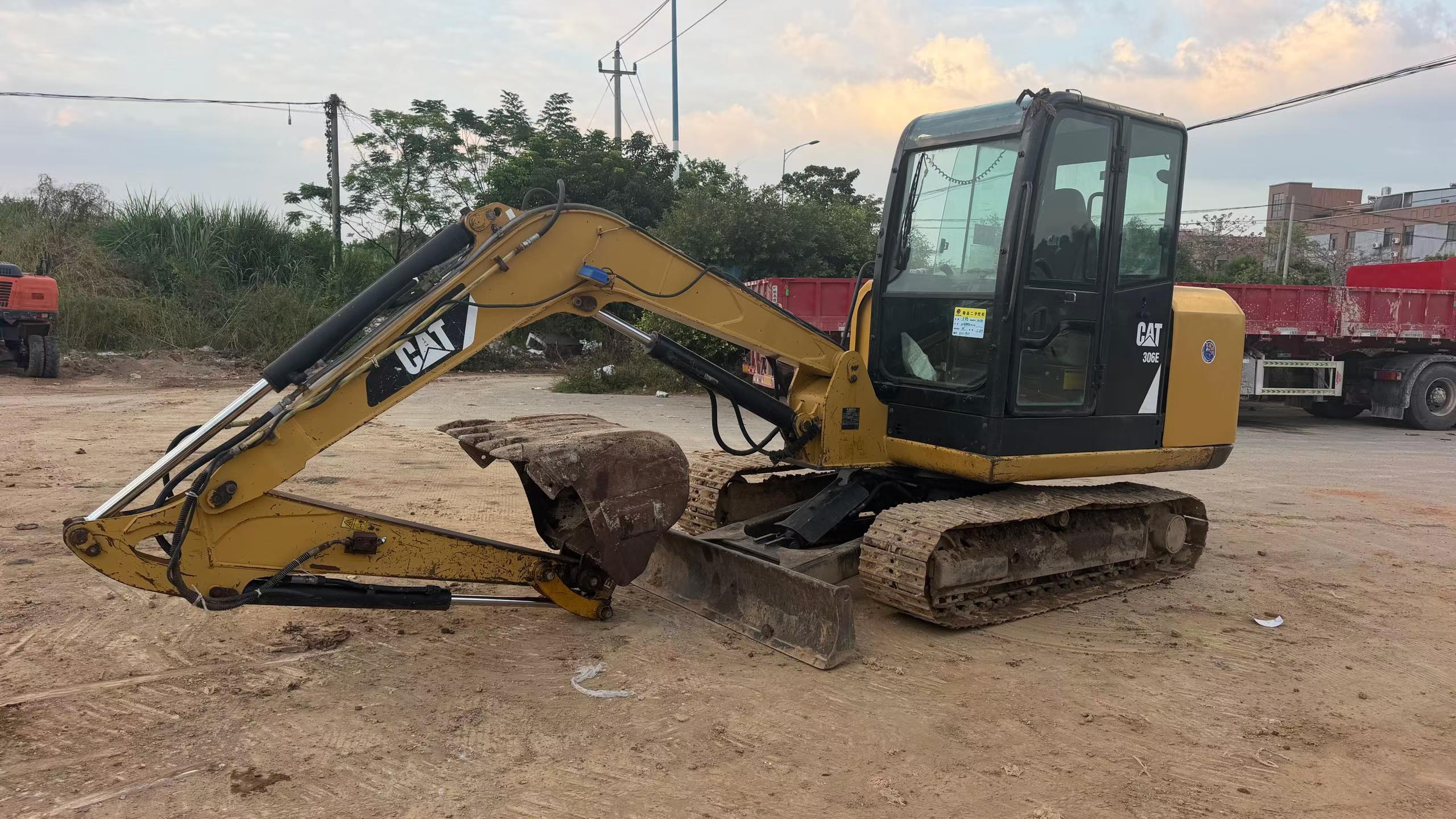 Buy Caterpillar 306D Used Excavator / 5