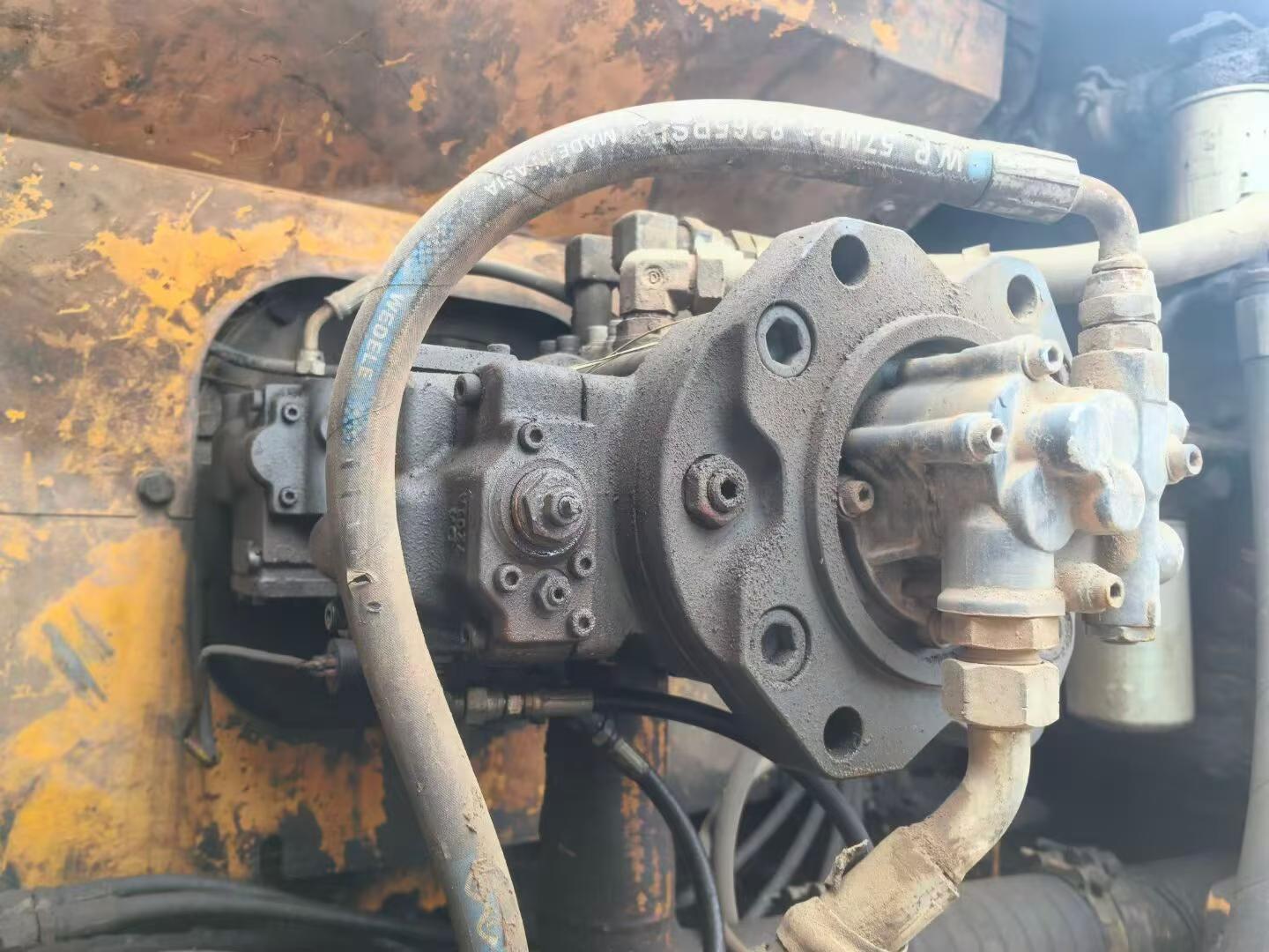 Buy Hyundai R225-7 Used Excavator / 9 Buy Hyundai R225-7 Used Excavator / 9