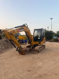 Buy XCMG XE60 Used Excavator / 6 Buy XCMG XE60 Used Excavator / 6