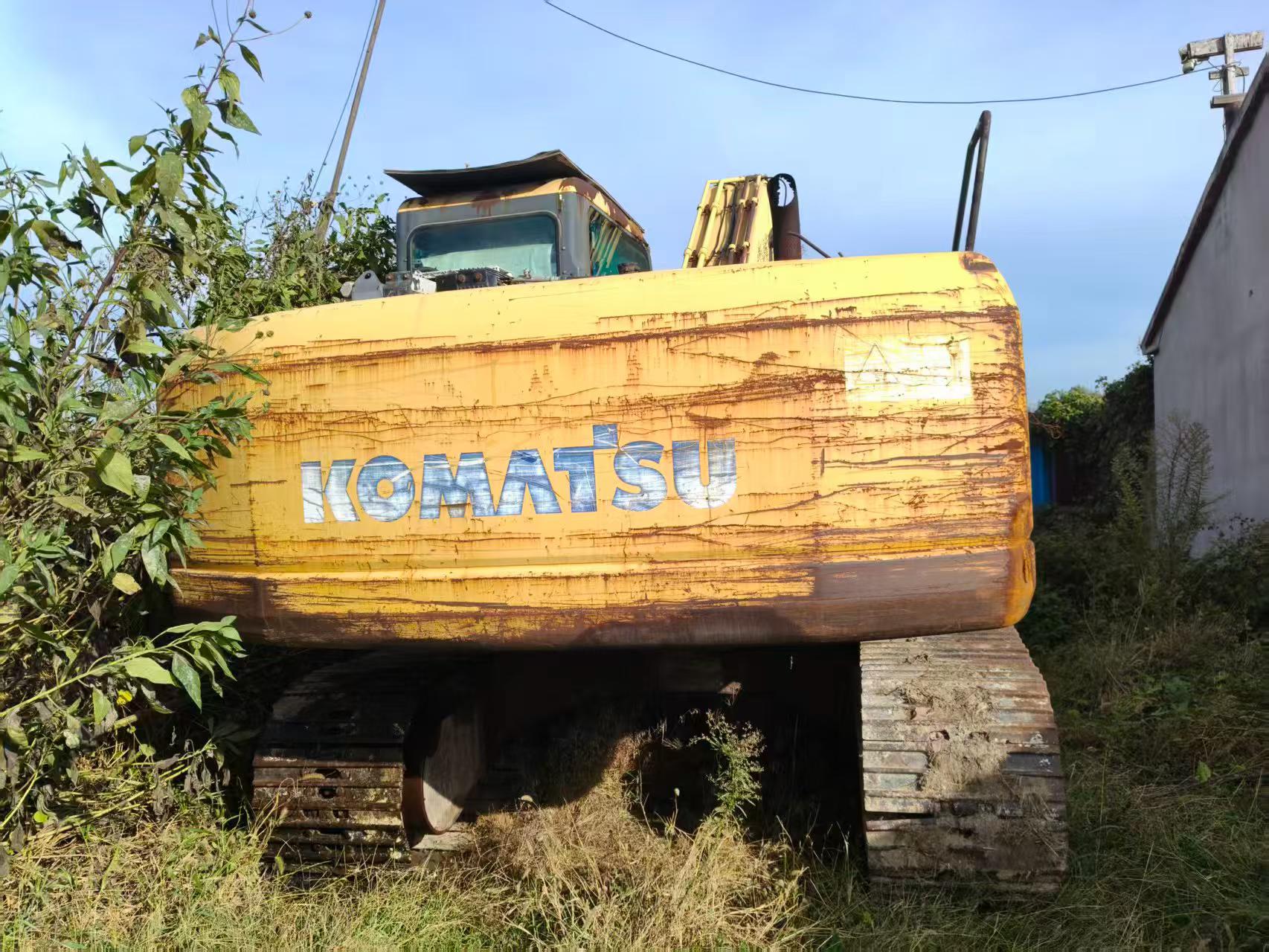 Buy Komatsu PC200-7 Used Excavator / 5