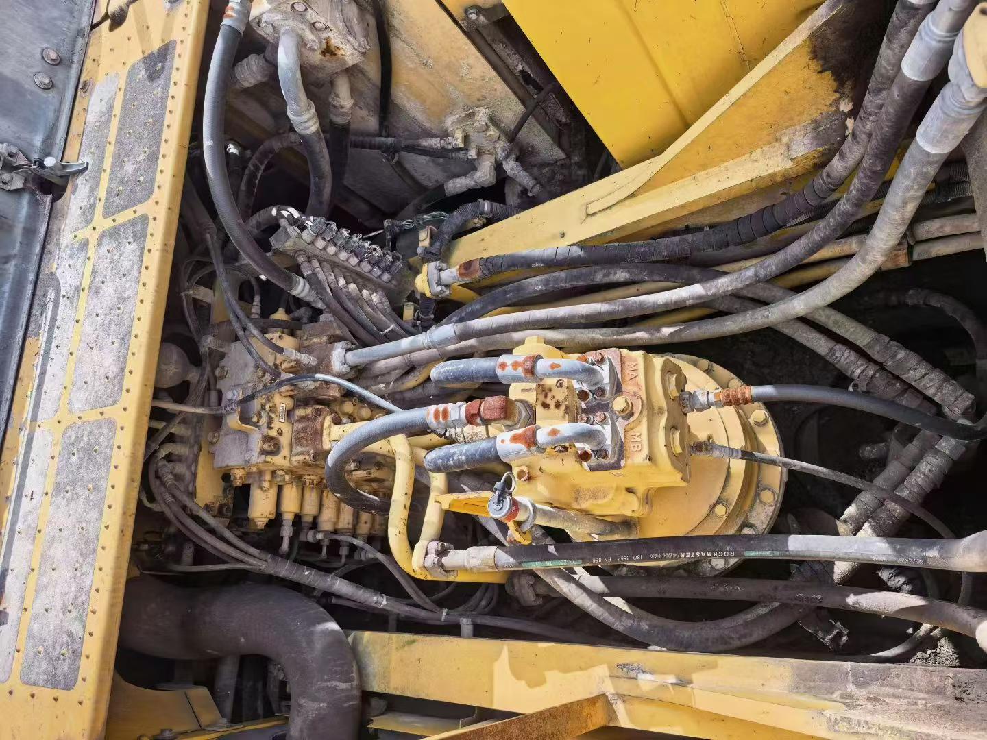 Buy Komatsu PC350-10 Used Excavator / 8