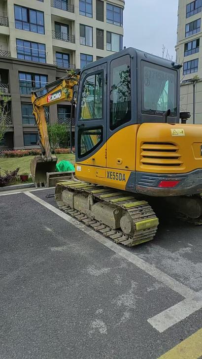 Buy XCMG XE55D Used Excavator / 1