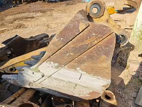 Buy Caterpillar 320C Used Excavator / 5 Buy Caterpillar 320C Used Excavator / 5