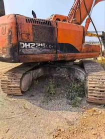 Buy Doosan DH225-7 Used Excavator / 4 Buy Doosan DH225-7 Used Excavator / 4