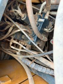 Buy Hyundai R225-7 Used Excavator / 6 Buy Hyundai R225-7 Used Excavator / 6