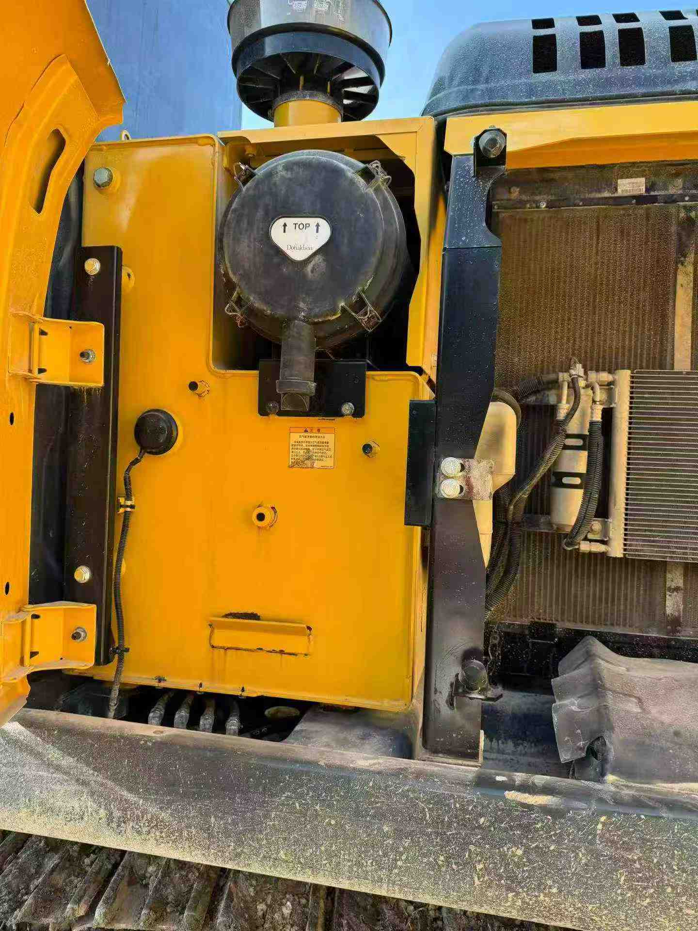 Buy Kobelco SK200-10 Used Excavator / 9