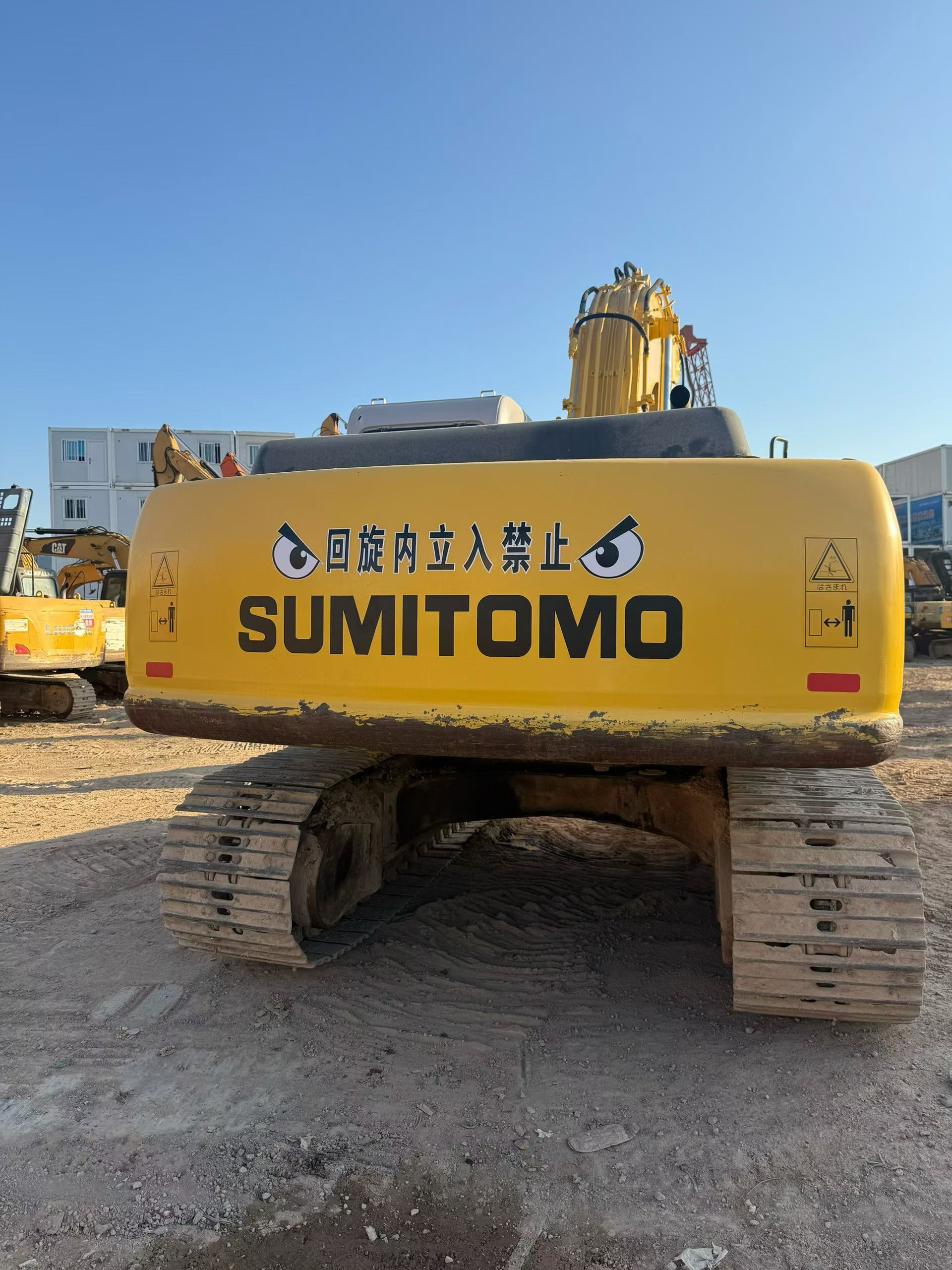 Buy Sumitomo SH200A3 Used Excavator / 9
