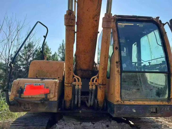 Buy Hyundai R215-9 Used Excavator / 1