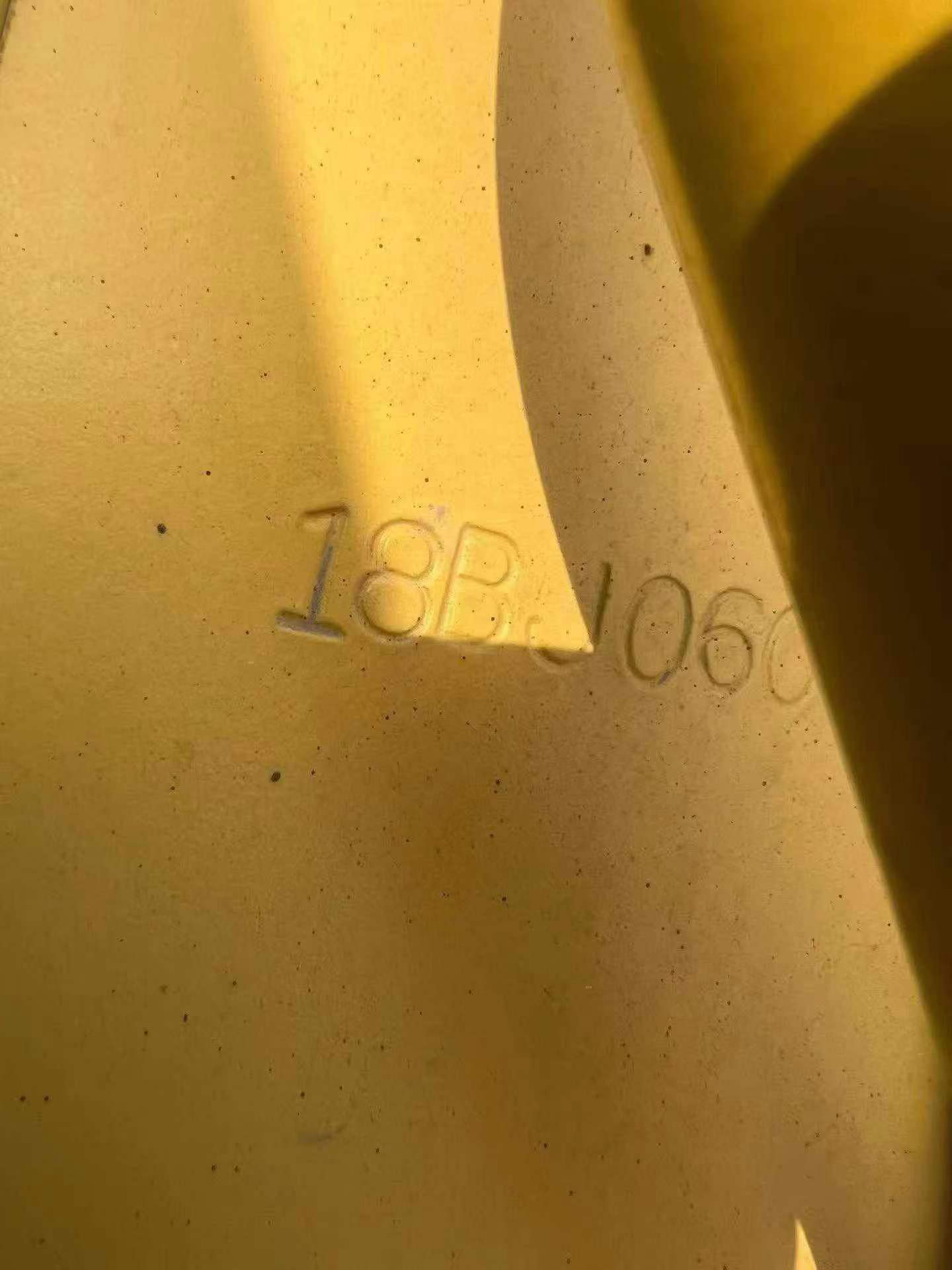 Buy Komatsu PC240-6 Used Excavator / 5